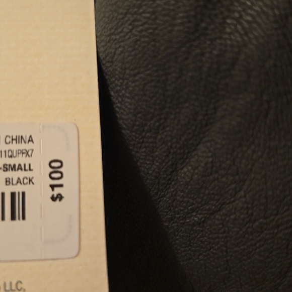 A.N.A. BRAND WOMENS BLACK IMITATION LEATHER JACKET SIZE XS - Picture 4 of 16